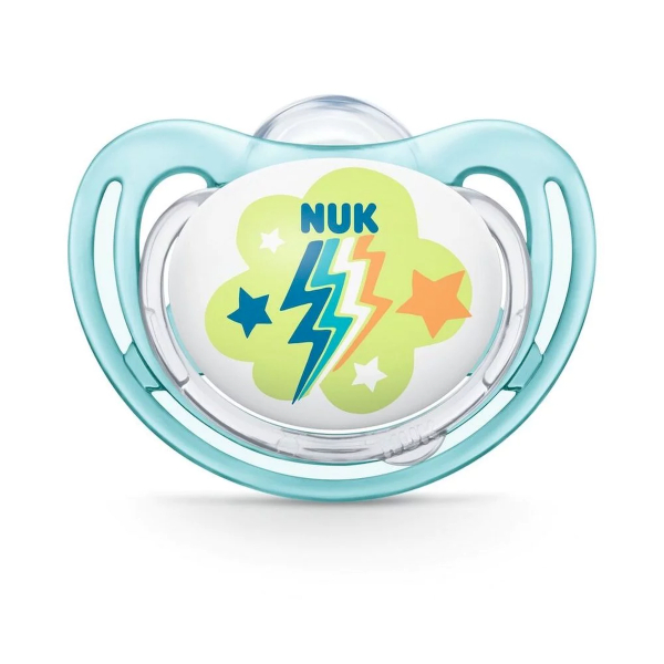 Nuk Freestyle Ορθοδοντική Πιπίλα Σιλικόνης με Θήκη 18-36m (10.739.713), 1 Τεμάχιο